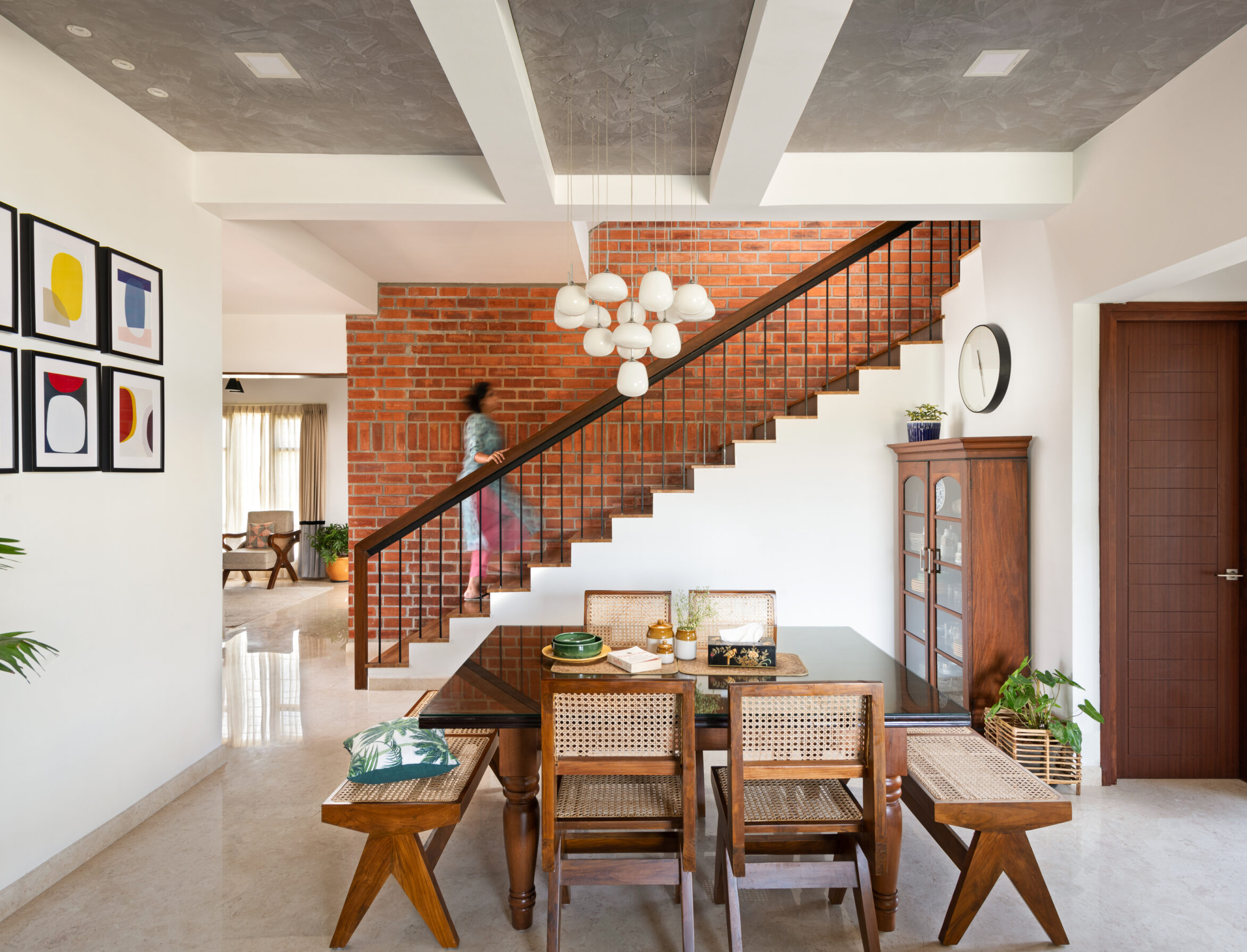 Villa 19, Campan Valley